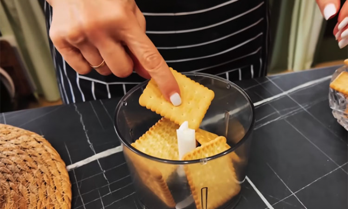 Вкуснее любых сникерсов: шоколадно-ореховая Баядерка, десерт без духовки за 5 минут