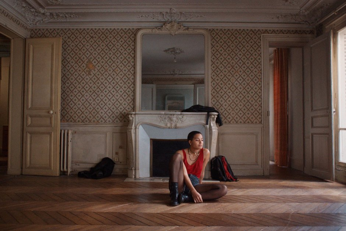 В кино — первый за много лет фильм культового Джима Джармуша. Почему увидеть «Отец мать сестра брат» — лучший новогодний подарок?