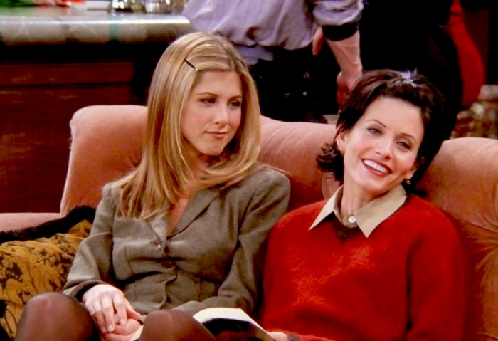 Как назвать чат с подругами: 60 смешных и оригинальных идей