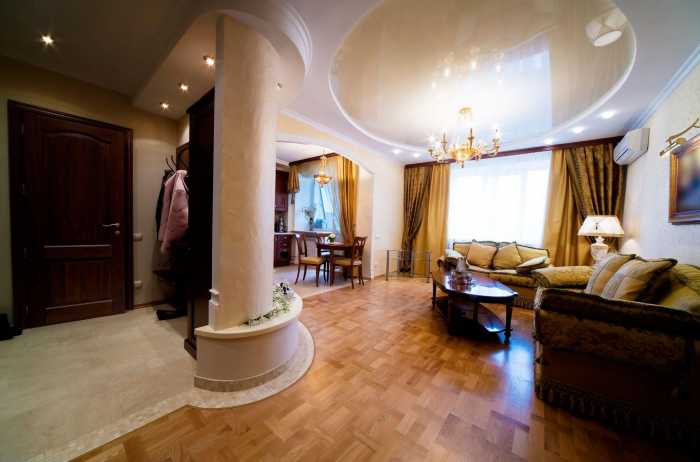 Как выбрать люстру для натяжного потолка в зал и другие комнаты (67 фото)