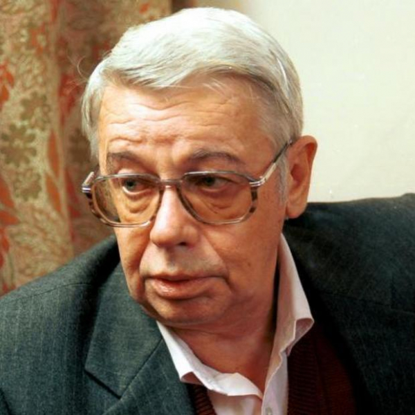 «Он ненавидел, когда его называли Шуриком»: почему любимец СССР прожил жизнь в тени своего персонажа